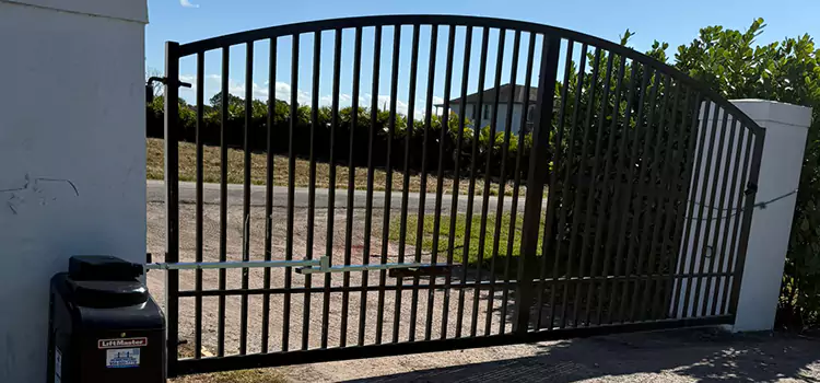 Driveway Fence Repair Calexico